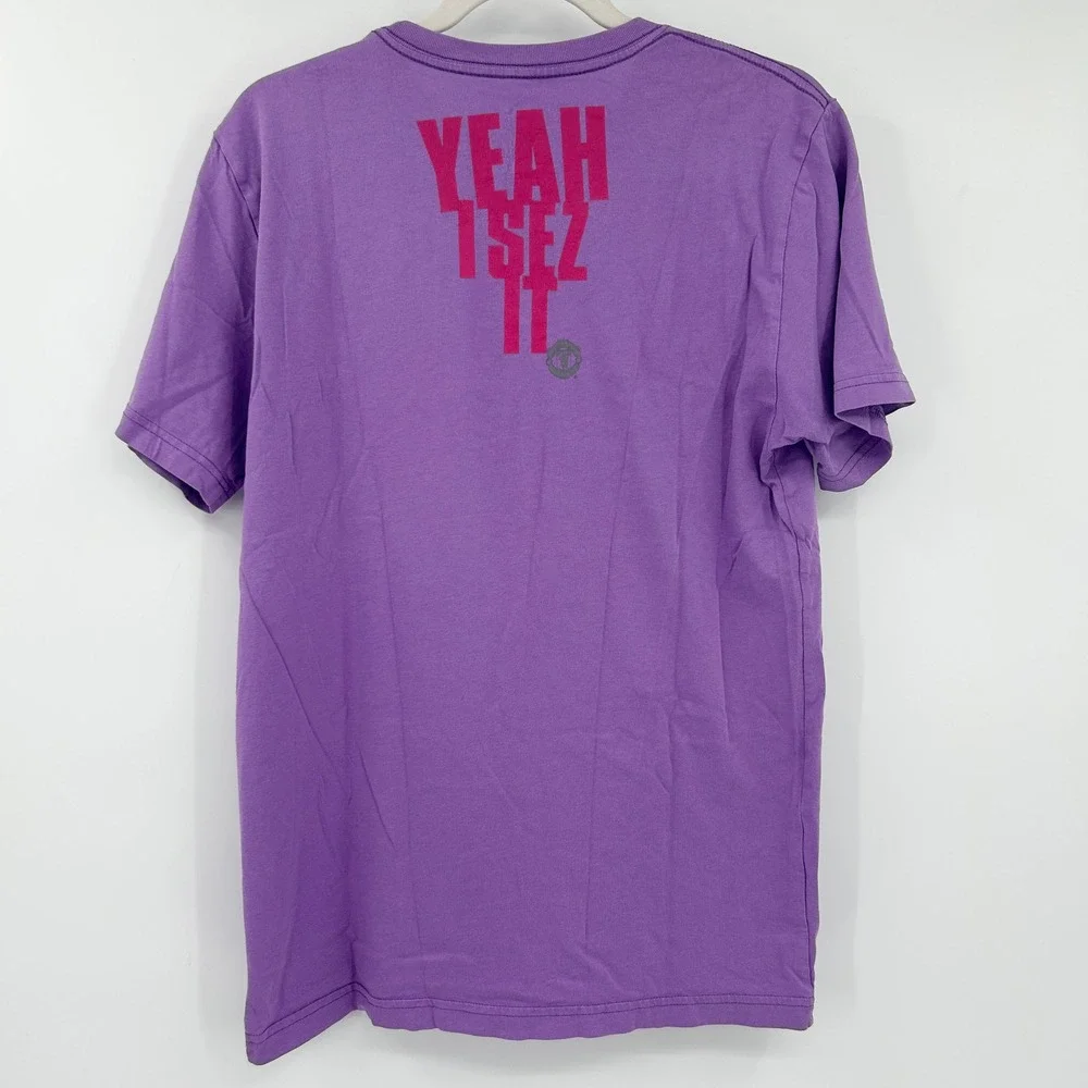 Nike Mens Never Say Die Yeah I Sez It Devil Graphic Manchester T Shirt‎ Size M